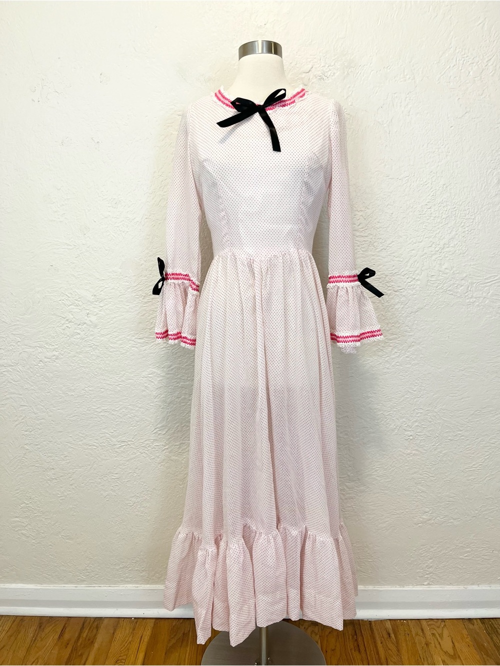 Vintage Handmade Prairie Maxi Dress Boho Farmhouse Pink Polk Dot Small S